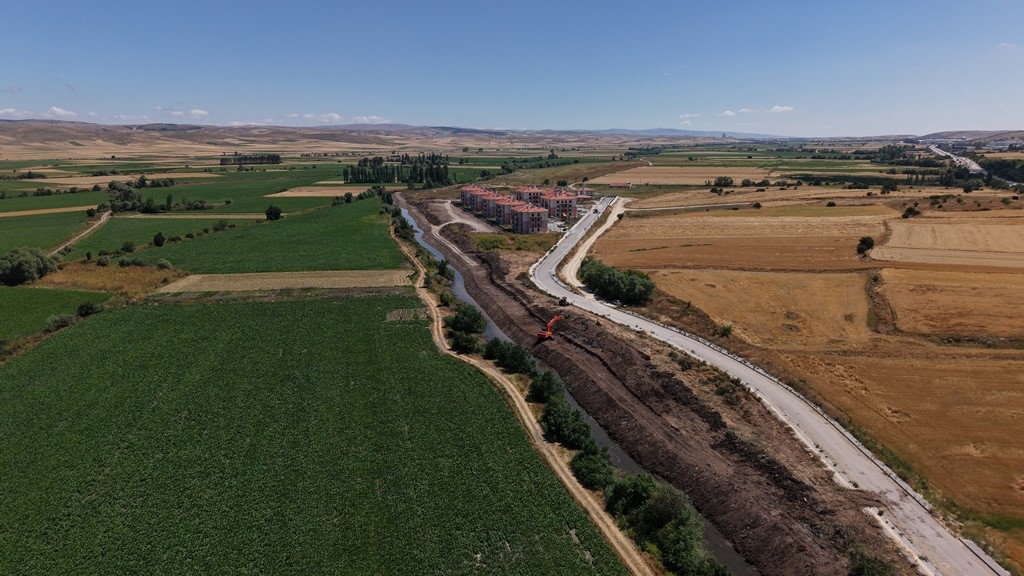 İNÖNÜ’DE YENİ YAŞAM ALANLARI VE CAZİBE MERKEZLERİ OLUŞUYOR