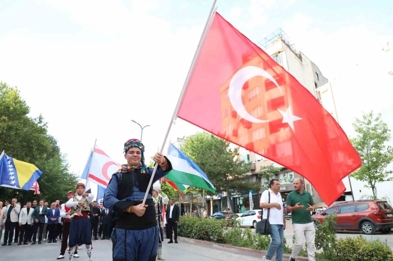 KÜLTÜR SANAT FESTİVALİ ÇADIR ETKİNLİKLERİYLE SON BULDU