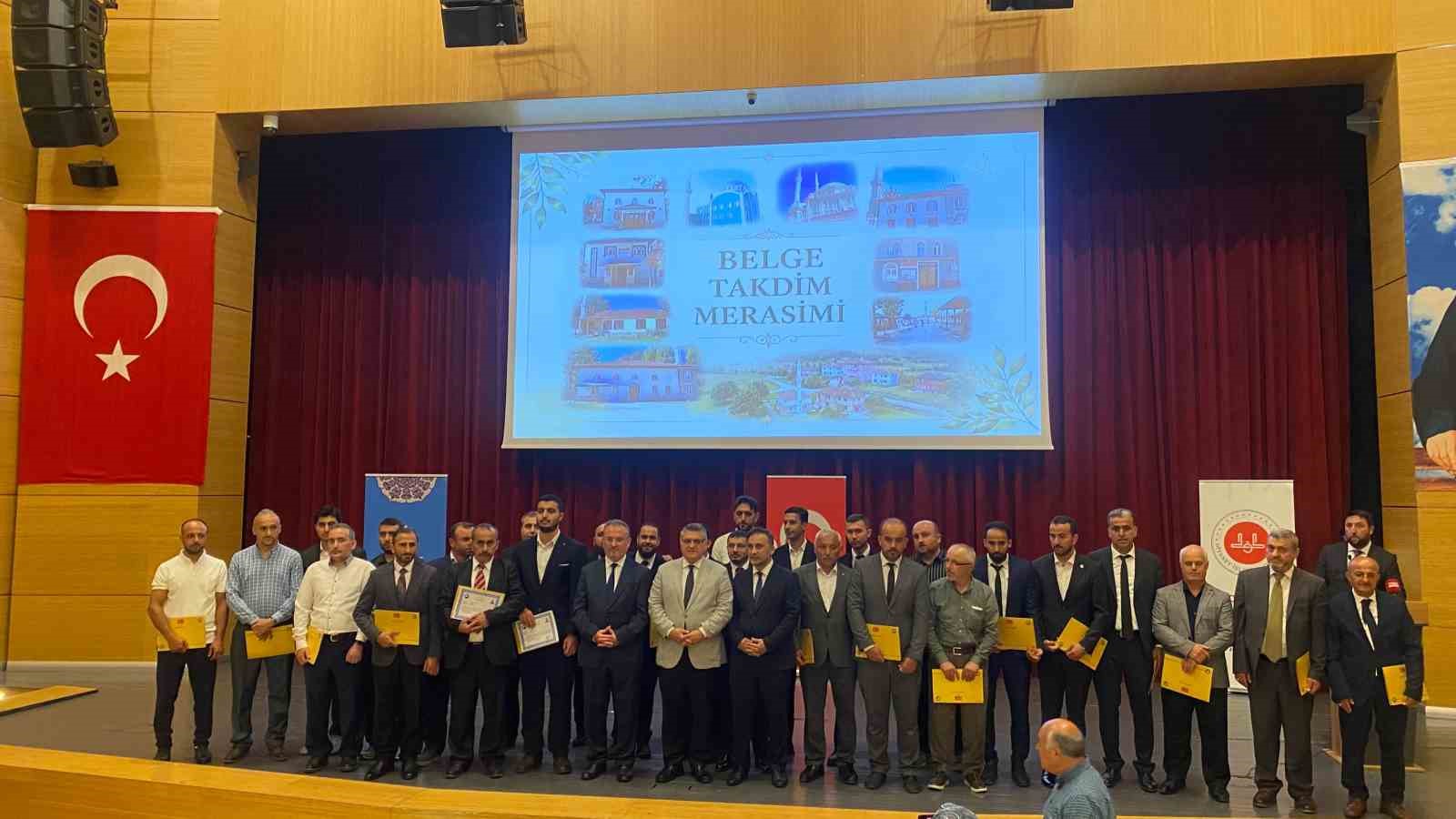 SİNOP’TA ÖRNEK CAMİ BAHÇELERİNE BAŞARI BELGESİ