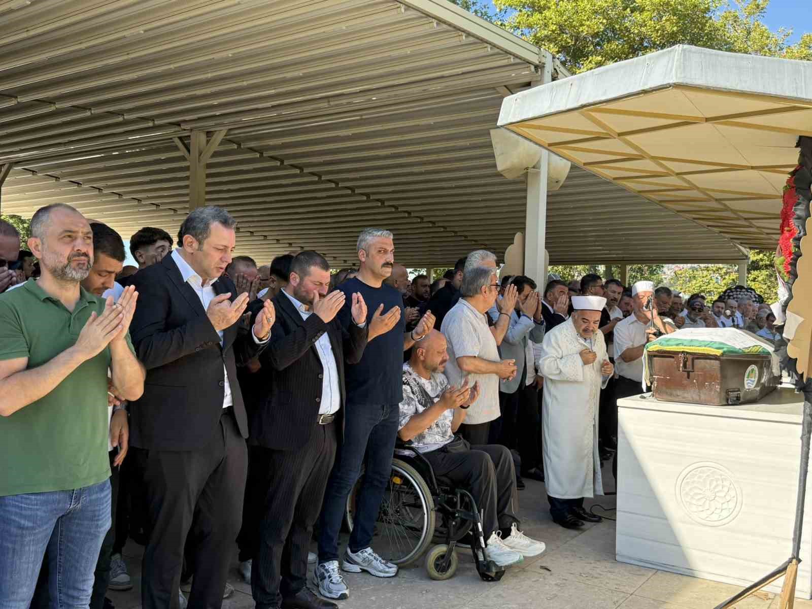 HAYATINI KAYBEDEN İŞ ADAMI SON YOLCULUĞUNA UĞURLANDI