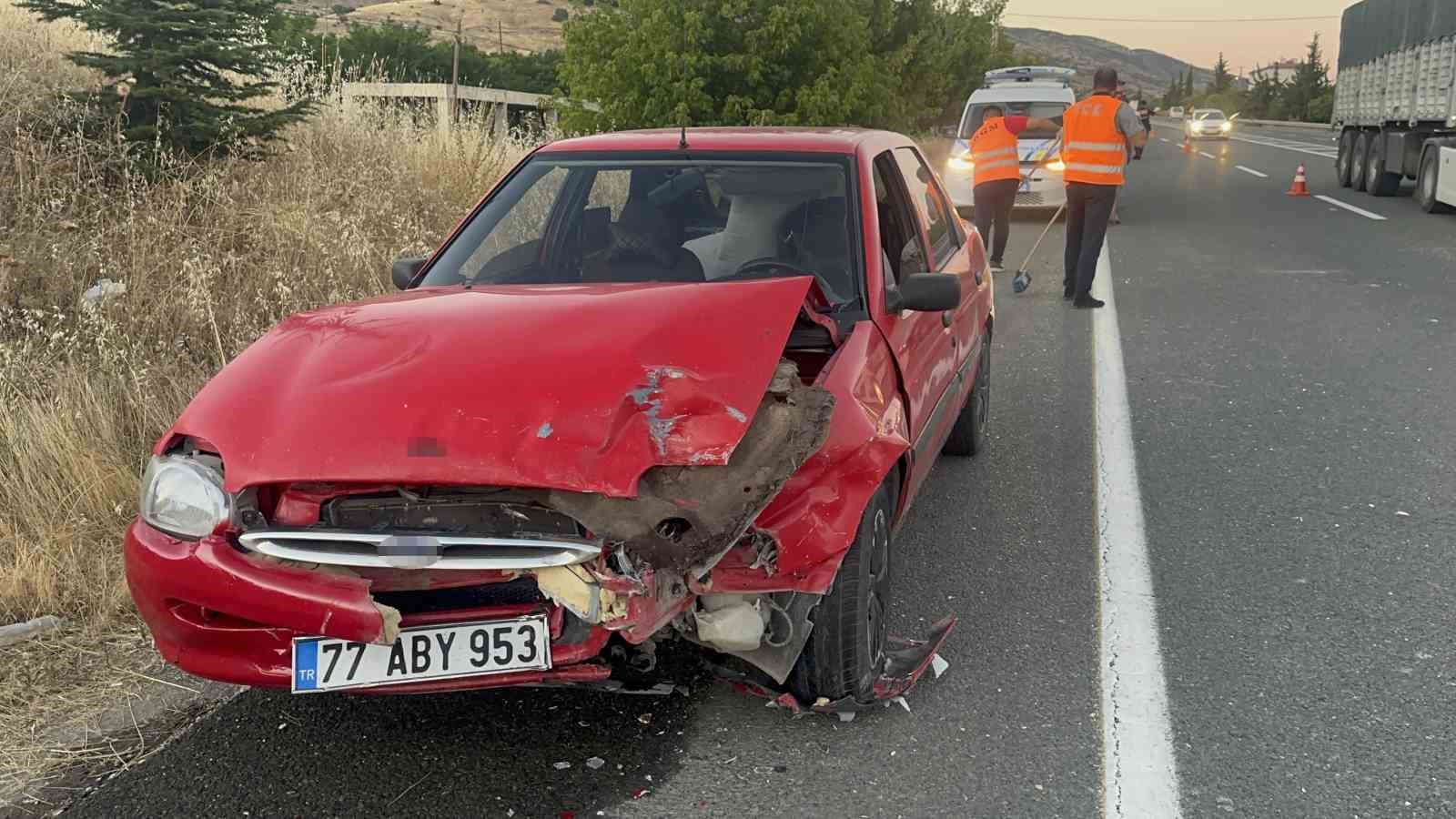 ELAZIĞ’DA TRAFİK KAZASI: 5 YARALI