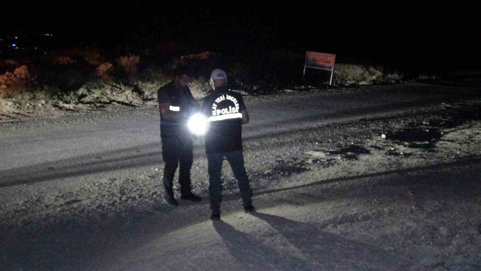 TOPUĞUNDAN TÜFEKLE VURULAN ŞAHIS HASTANEYE KENDİ İMKANLARIYLA GİTTİ: 2 GÖZALTI