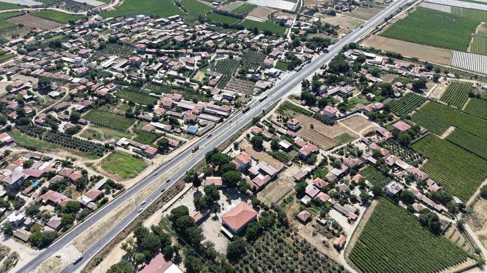 SARIGÖL AHMETAĞA’DA 25 YILLIK ALTYAPI SORUNU ÇÖZÜLÜYOR