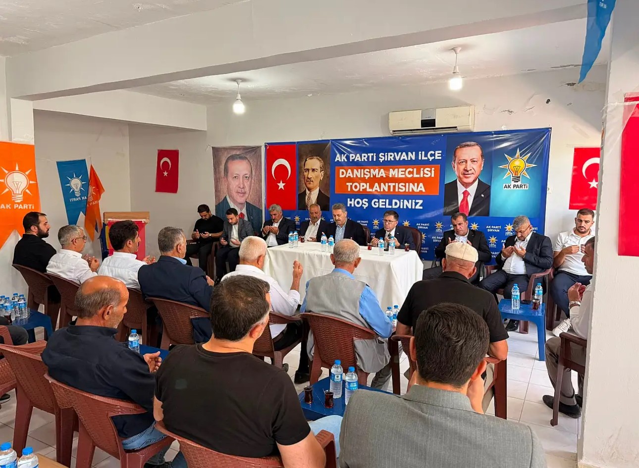 ŞİRVAN BELEDİYE BAŞKANLIĞINA KEMAL ÇEÇEN SEÇİLDİ