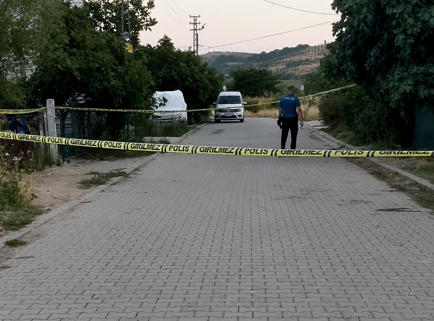 MURATLI’DA FECİ KAZA: KARGO ARACININ ÇARPTIĞI BİR ÇOCUK ÖLDÜ, 1 ÇOCUK AĞIR YARALI