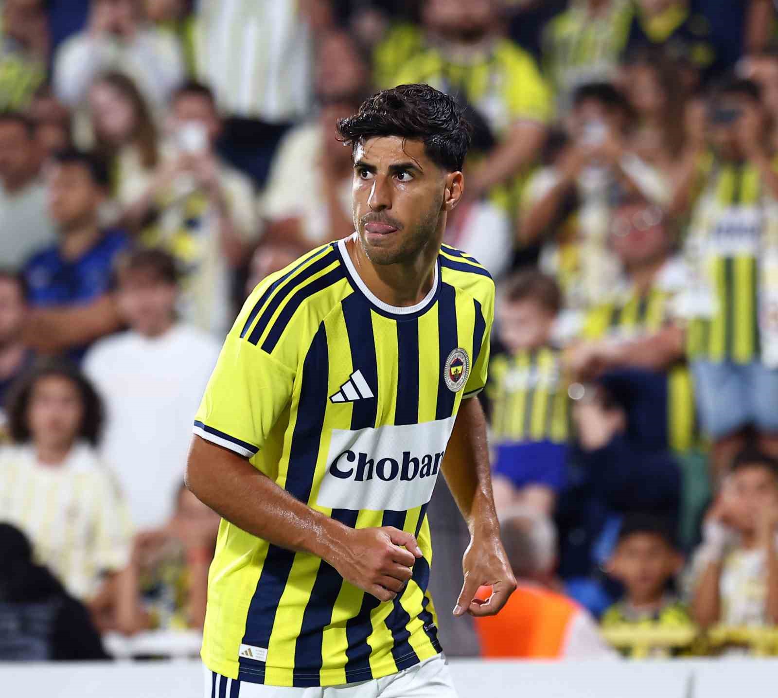 MARCO ASENSİO, 10 NUMARALI FORMASIYLA KADIKÖY’DE