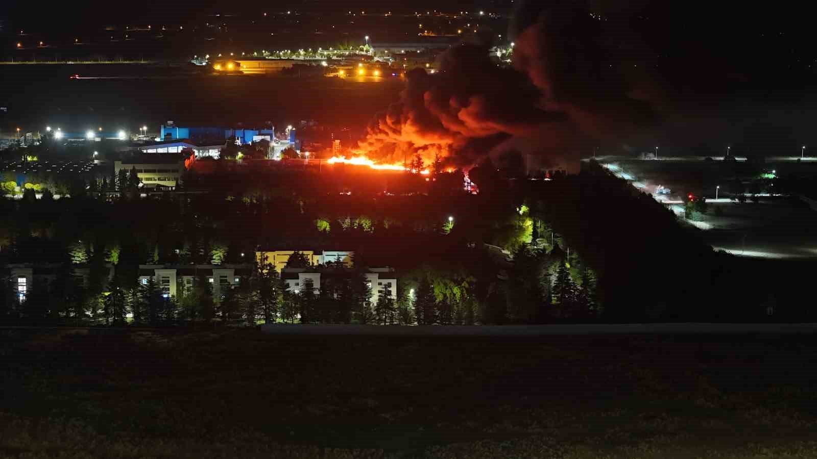 TEİ’DEKİ YANGIN KONTROL ALTINA ALINDI