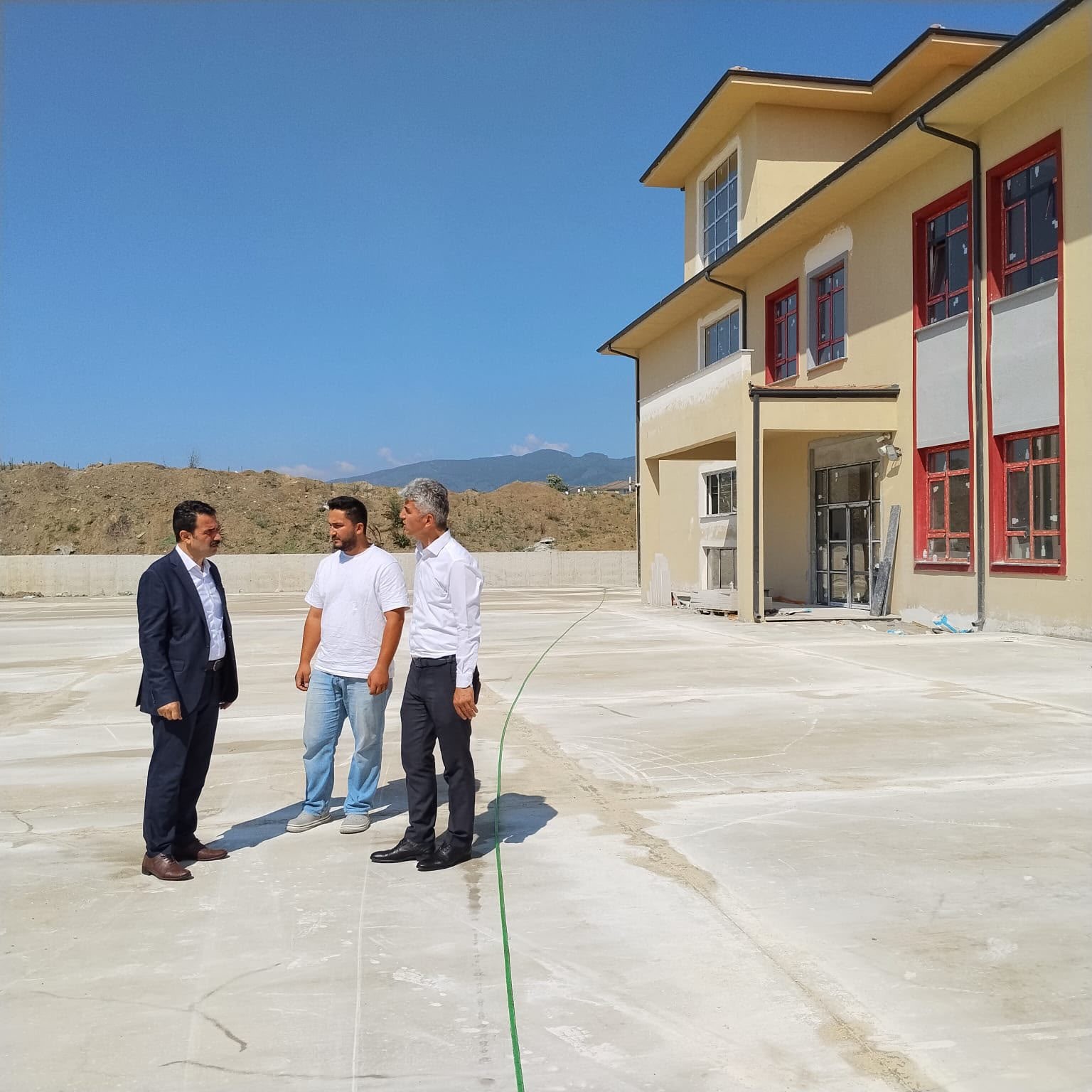 DÜZCE’DE EĞİTİM YATIRIMLARI YENİ DÖNEME HAZIRLANIYOR