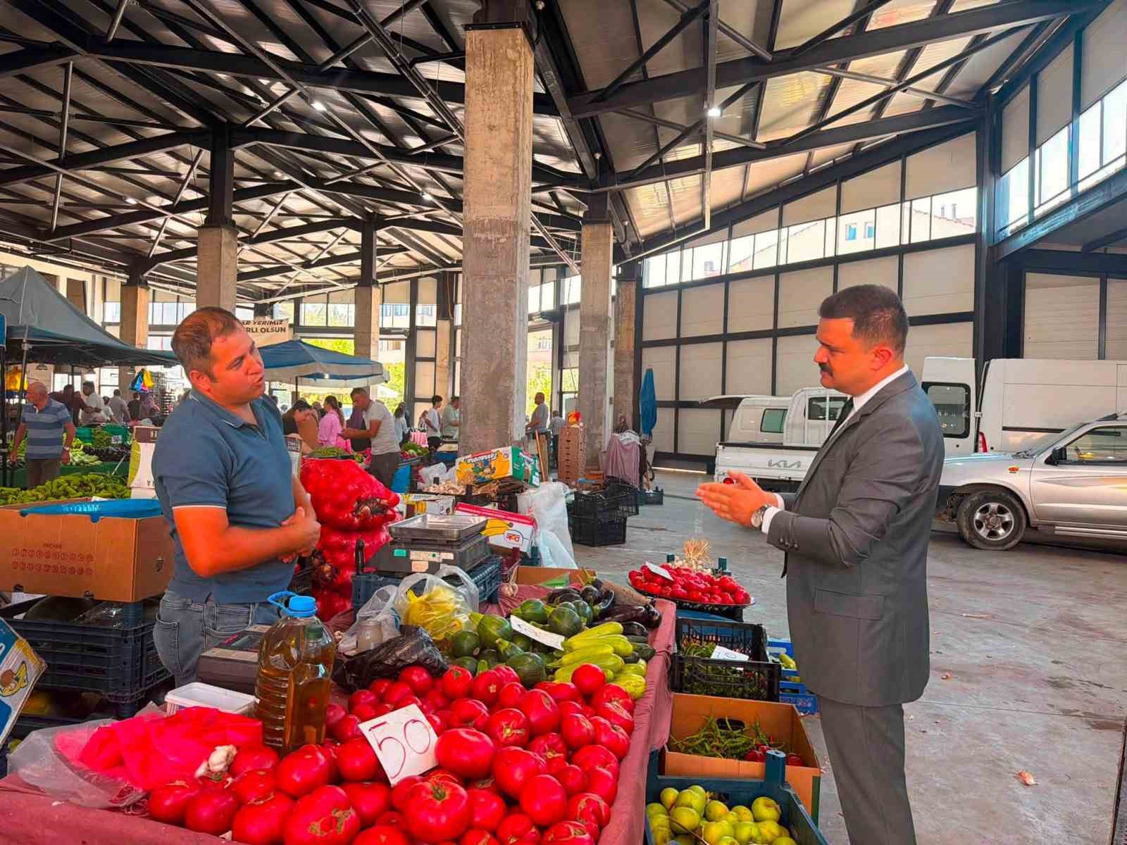 BİLECİK’TE KÖYLÜ ÜRETİCİLERE YAKIN İLGİ