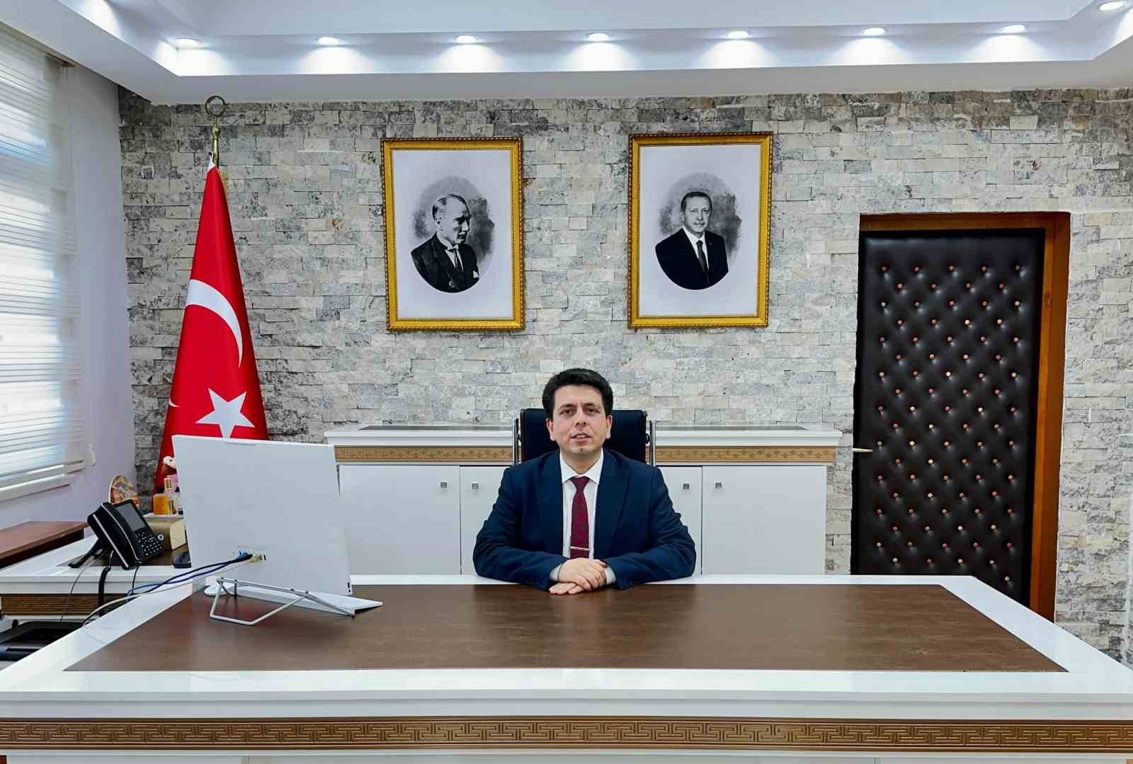 KAYMAKAM ALTINTAŞ GÖREVE BAŞLADI