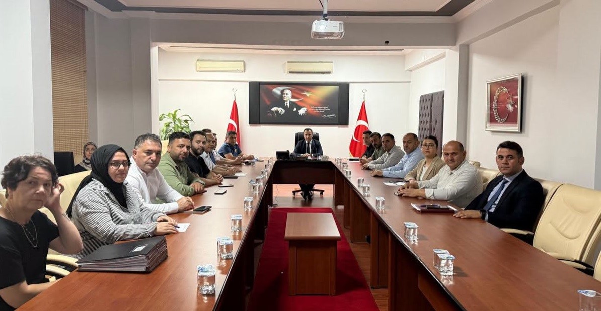 AKÇAKOCA’DA MEVSİMLİK TARIM İŞÇİLERİ İÇİN İZLEME KURULU TOPLANDI