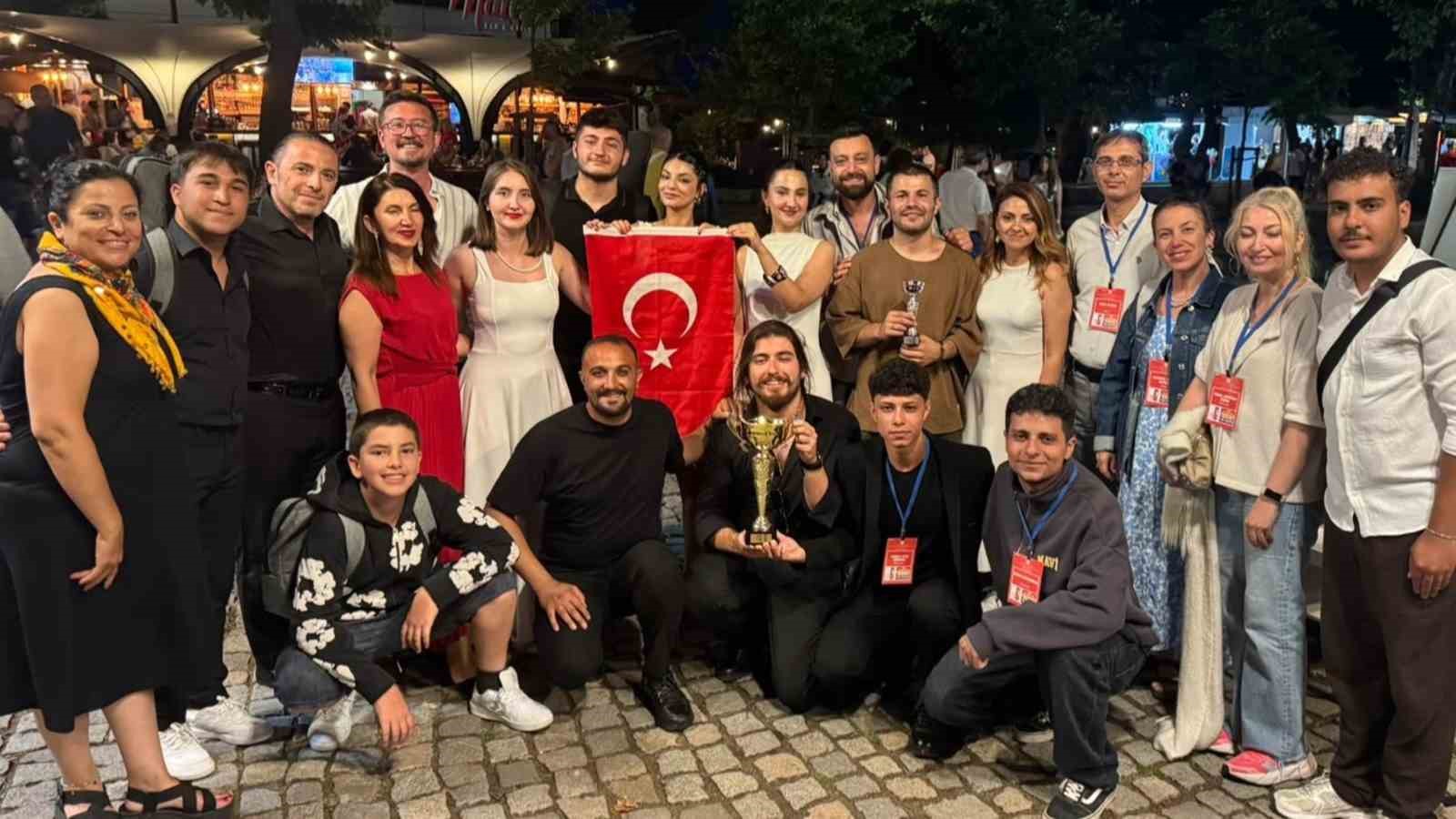 KBÜ MÜZİK BÖLÜMÜ ULUSLARARASI FESTİVALDEN ÇİFTE ÖDÜLLE DÖNDÜ