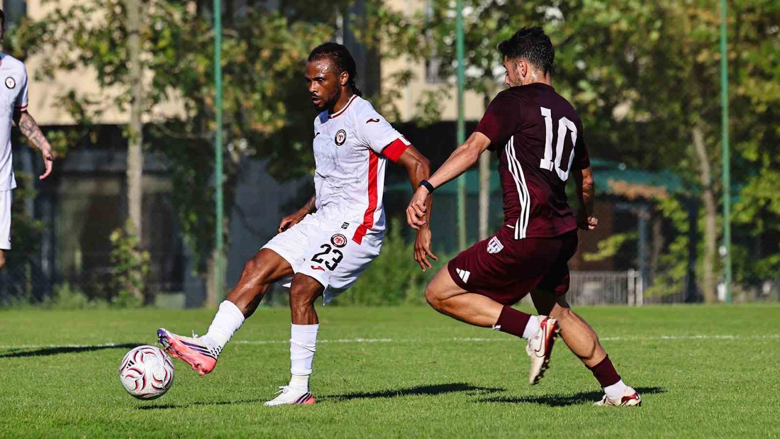 HAZIRLIK MAÇI: ÇORUM FK: 0 - BANDIRMASPOR: 0
