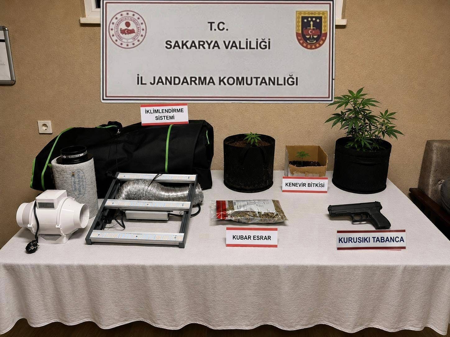 SAKARYA’DA UYUŞTURUCU OPERASYONU: 2 TUTUKLAMA