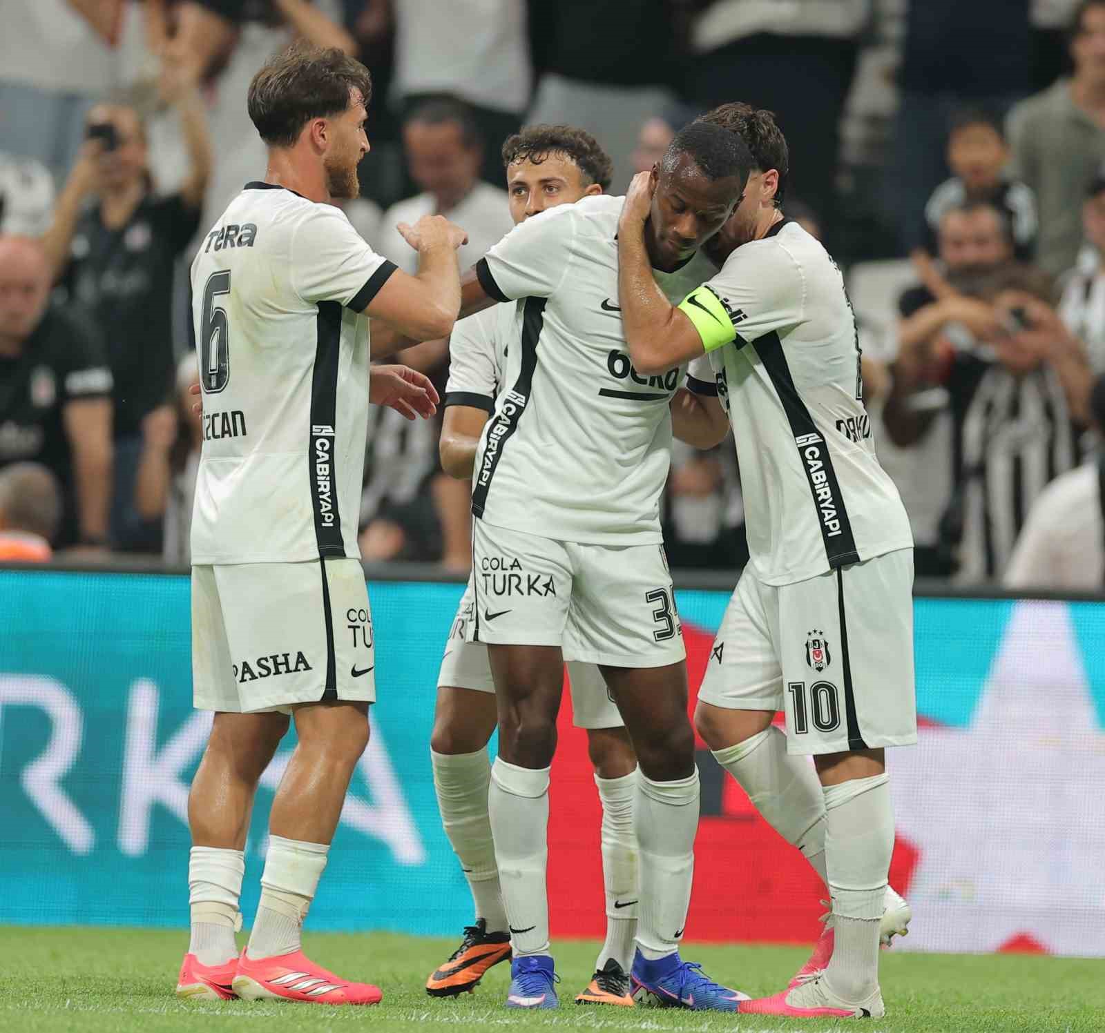 UEFA AVRUPA LİGİ: BEŞİKTAŞ: 1 - MİDTJYLLAND: 0 (İLK YARI)