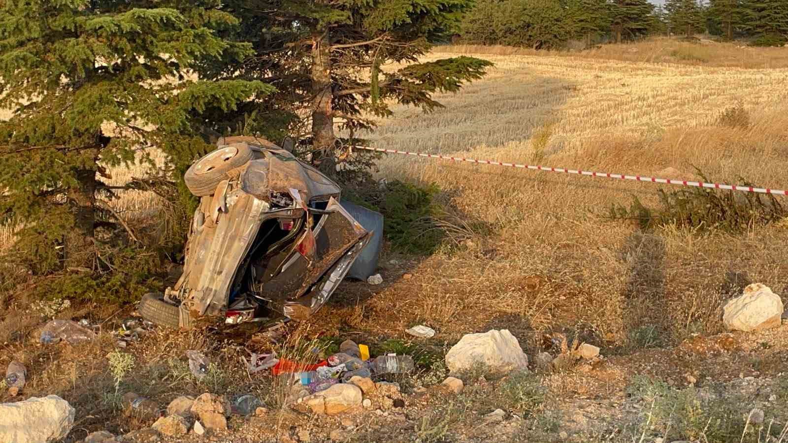 KARAMAN’DA OTOMOBİL ŞARAMPOLE TAKLA ATTI: 1 YARALI