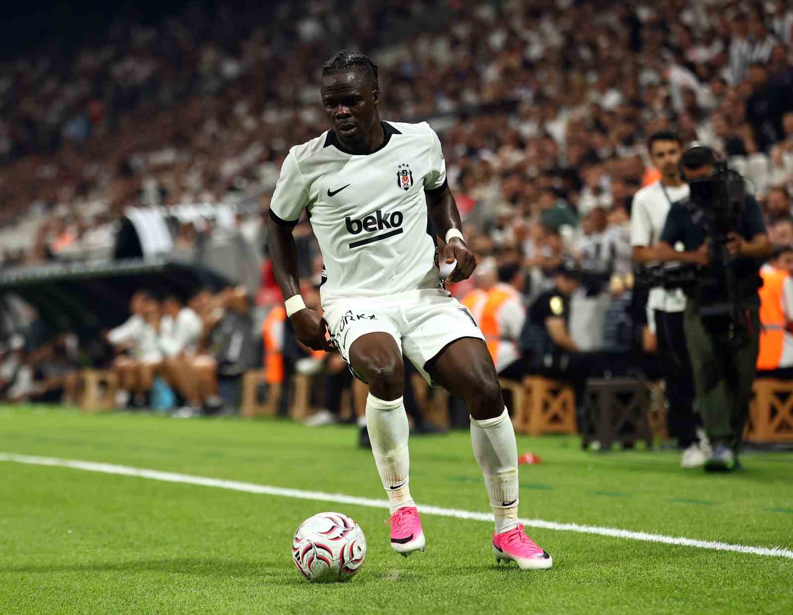 UEFA AVRUPA LİGİ: BEŞİKTAŞ: 1 - MİDTJYLLAND: 0 (MAÇ SONUCU)