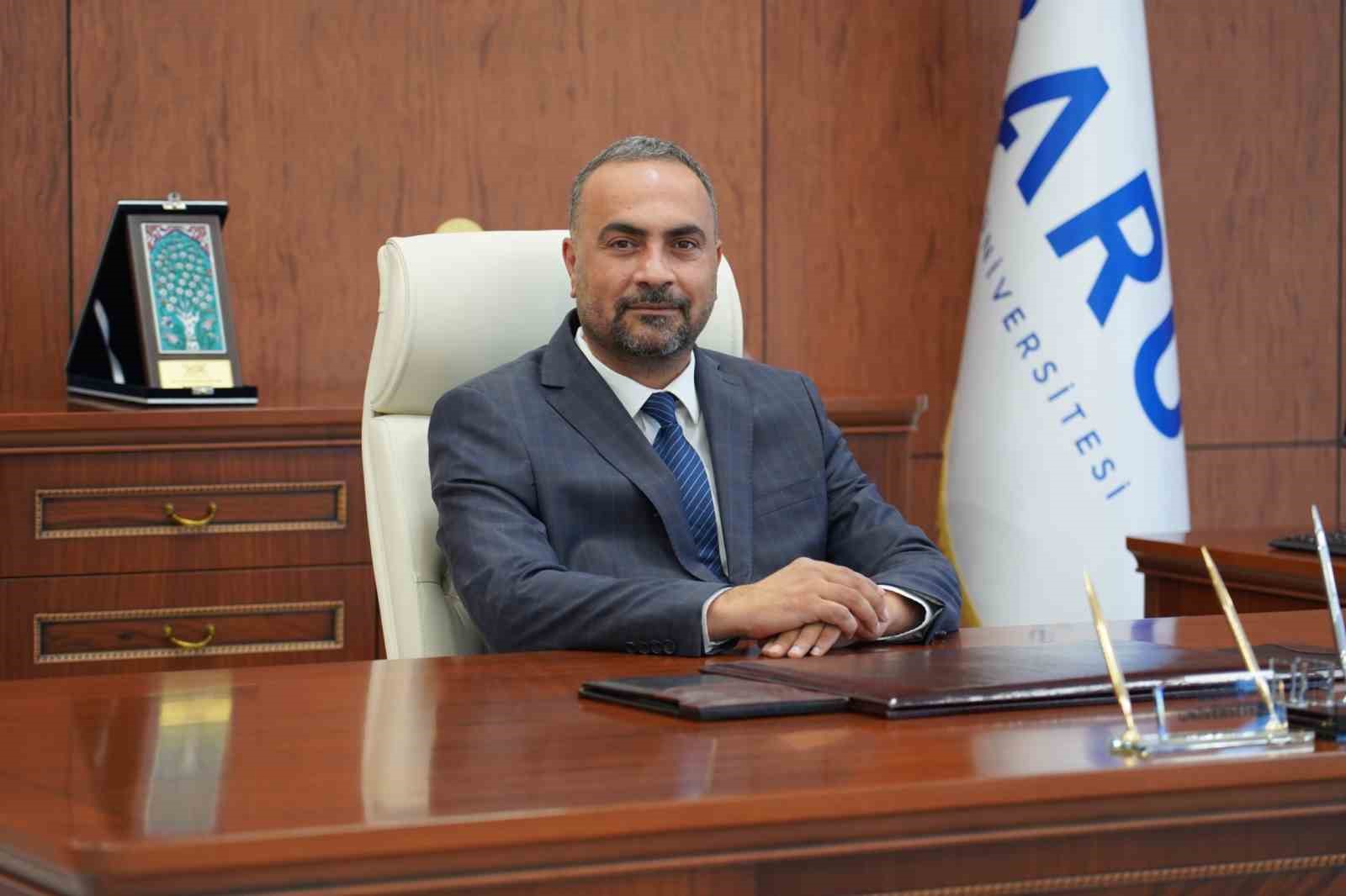 REKTÖR AKKAYA’DAN ÜNİVERSİTE ADAYLARINA TERCİH TAVSİYESİ