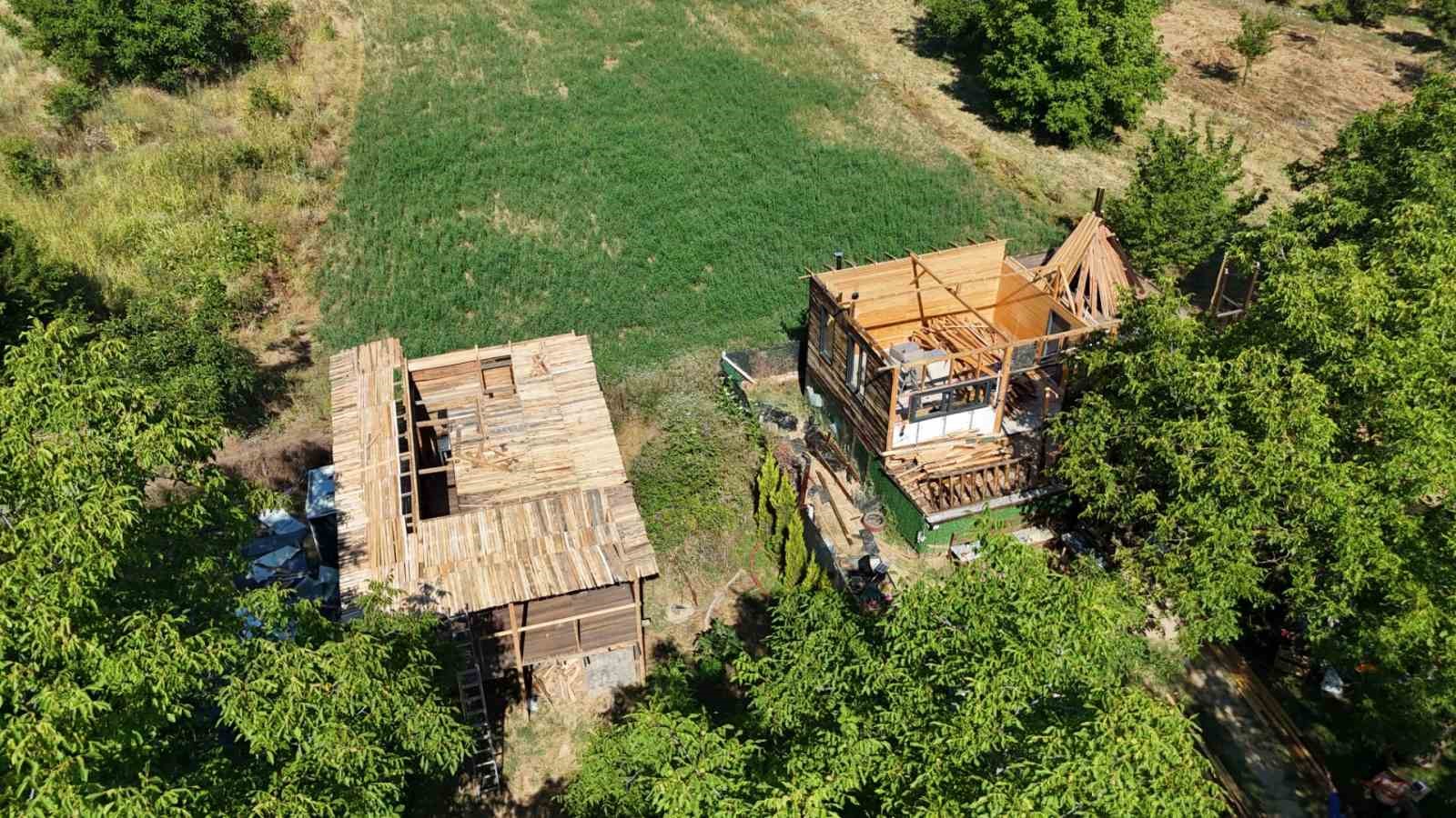 İNEGÖL BELEDİYESİ’NDEN ÇİTLİ’DE 16 KAÇAK YAPIYA MÜDAHALE