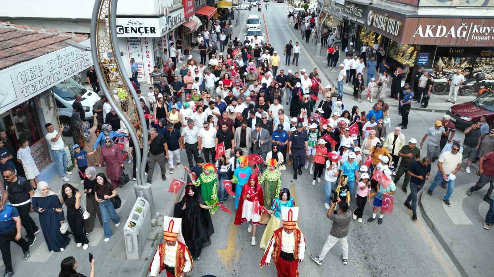 BAŞKAN EKİNCİ: "SORFEST İÇİN 16 FARKLI ŞEHİRDEN TURLAR DÜZENLENİYOR"