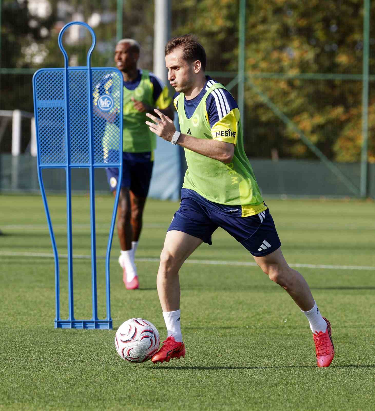 FENERBAHÇE, GORNİK ZABRZE MAÇI HAZIRLIKLARINI SÜRDÜRDÜ