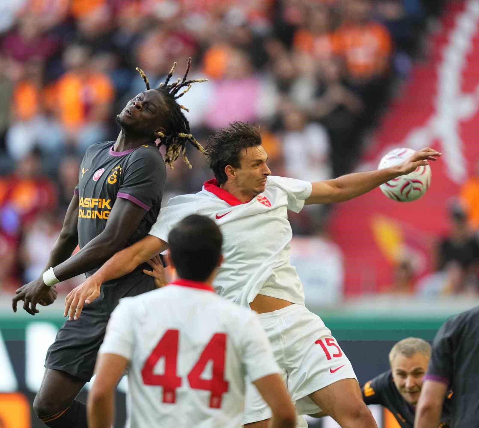 HAZIRLIK MAÇI: GALATASARAY: 0 - MONZA: 2