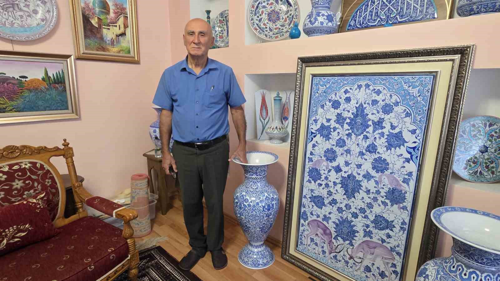 KÜTAHYALI ÇİNİ USTASI MEHMET KOÇER: "ÇİNİCİLİK YENİDEN MİMARİYLE BULUŞMALI"