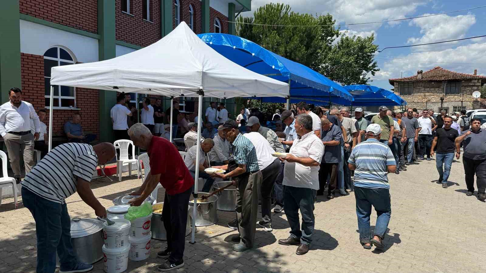 YAYAKÖY KÖYÜ HAYRI YAPILDI