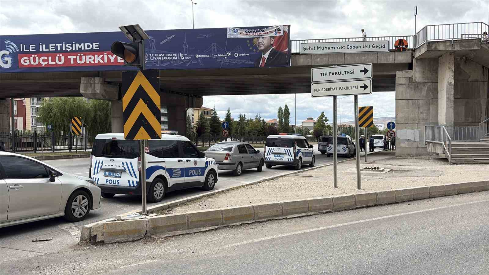 ÇORUM’DA ÜST GEÇİTTEN ATLAYAN KADIN YARALANDI