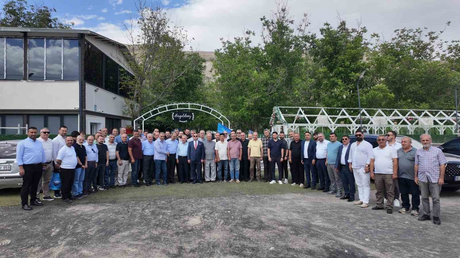 EKEN, GÜRÜN’DE STSO ÜYELERİYLE BULUŞTU