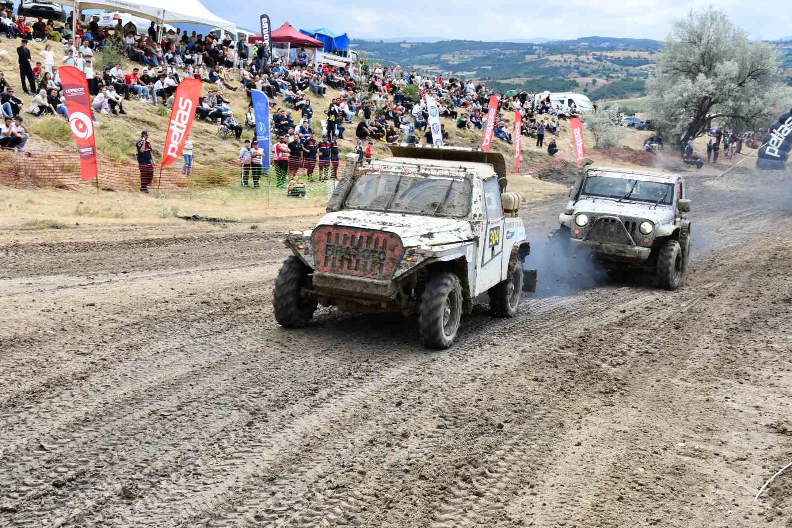 VEZİRKÖPRÜ’DE OFF-ROAD HEYECANI 16. KEZ YAŞANDI