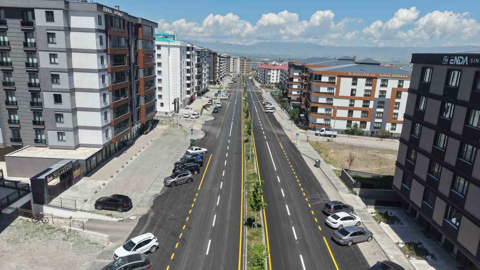BAŞKAN SEKMEN: "YOL MEDENİYETTİR, KALKINMADIR, ÜRETİMDİR"