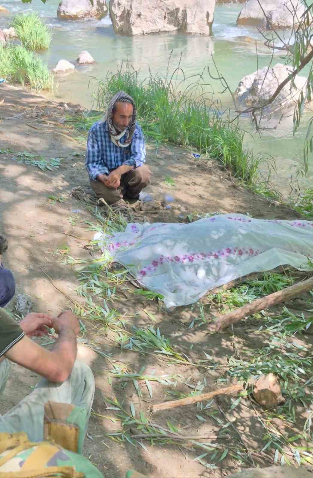 HAKKARİ’DE 5 GÜNDÜR KAYIP OLAN ŞEVKET İZCİ’NİN CANSIZ BEDENİNE ULAŞILDI
