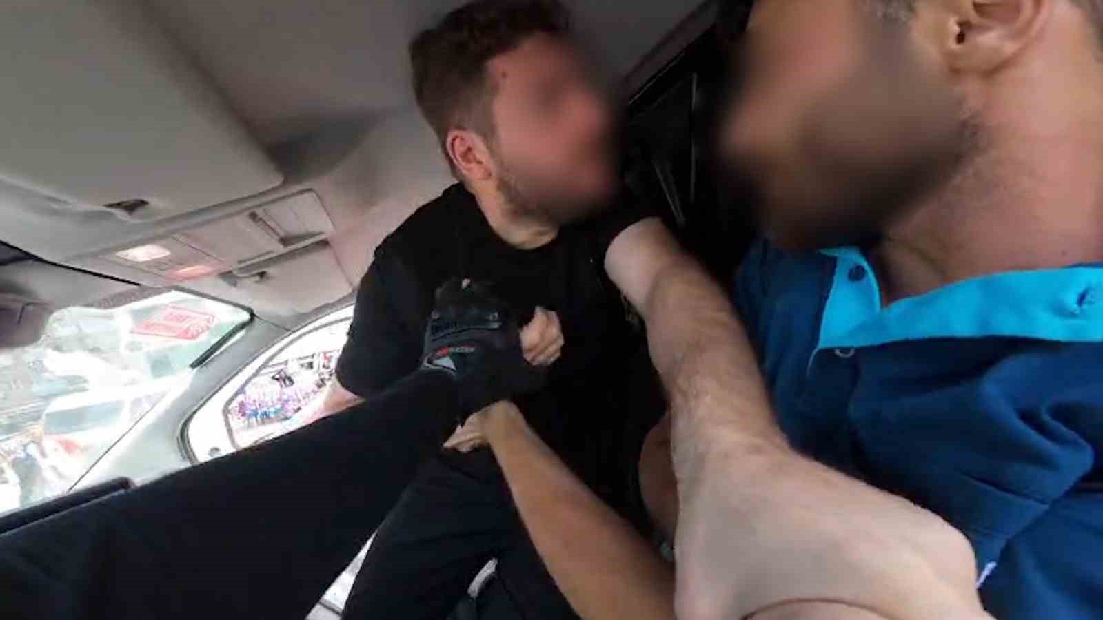 NİĞDE’DE YOL VERME KAVGASI