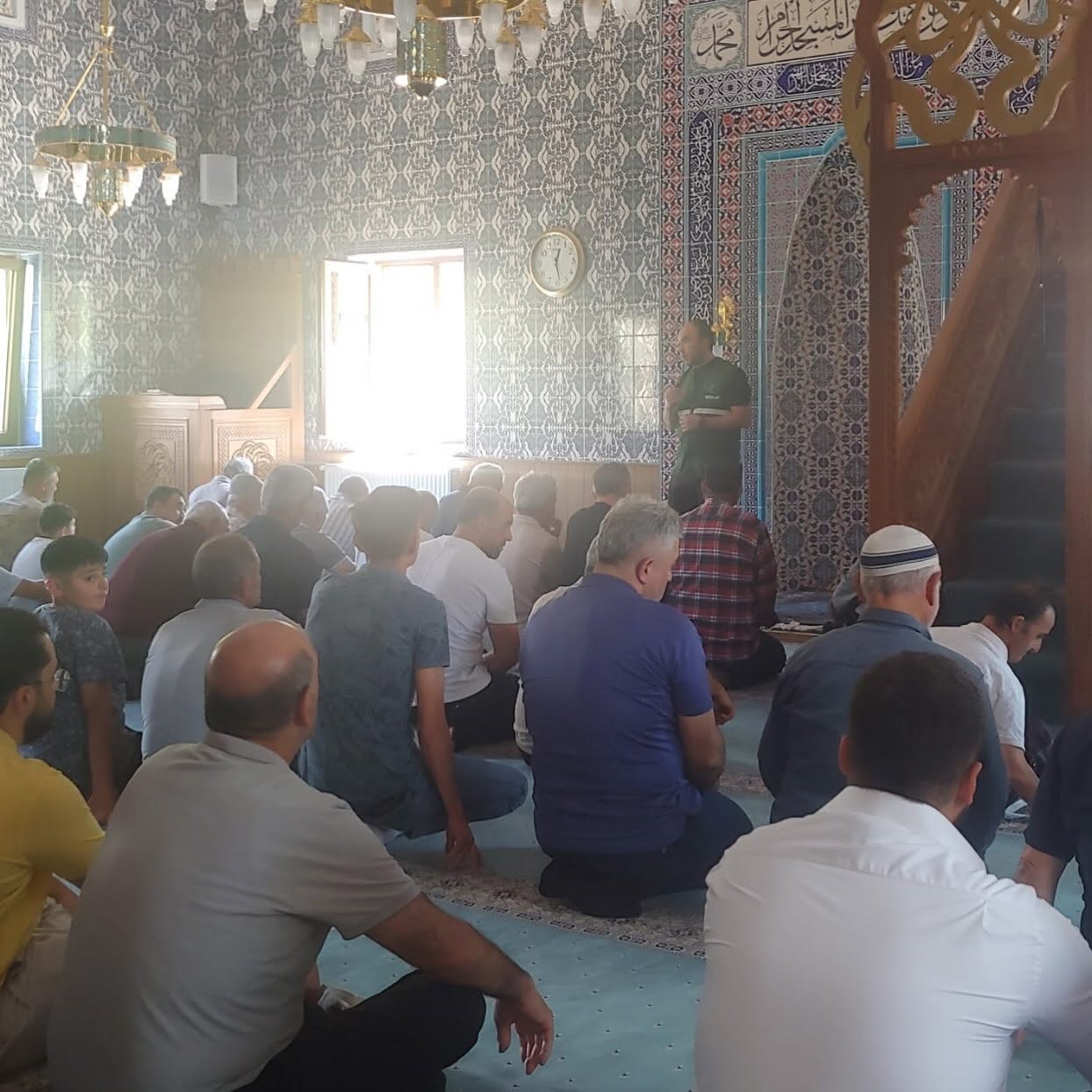 YEŞİLAY’DAN CAMİ CEMAATİNE BAĞIMLILIKLA MÜCADELE BİLGİLENDİRMESİ