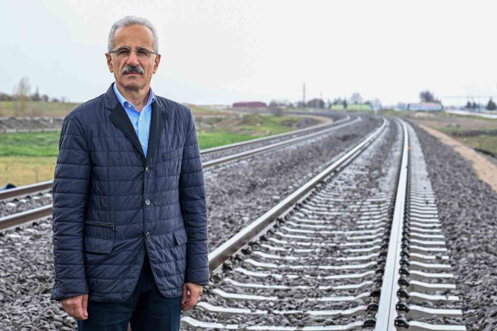 OSMANELİ-BURSA HIZLI TREN HATTINDA TEST SÜRECİ BAŞLIYOR