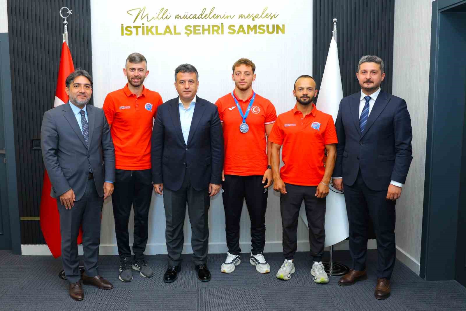 BAŞKAN DOĞAN’DAN AVRUPA İKİNCİSİ MİLLİ SPORCUYA KUTLAMA