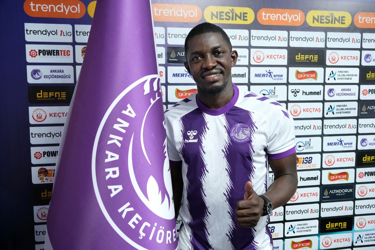 MORYKE FOFANA KEÇİÖRENGÜCÜ’NDE
