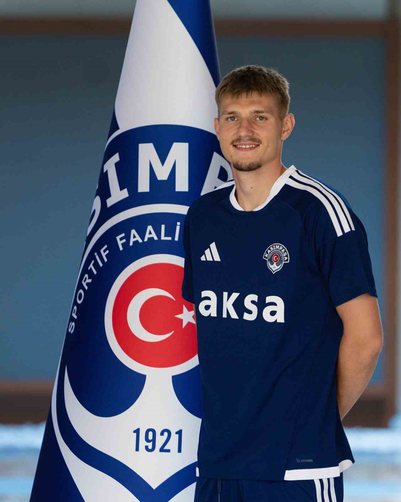 ADRİAN BENEDYCZAK, YENİDEN KASIMPAŞA’DA