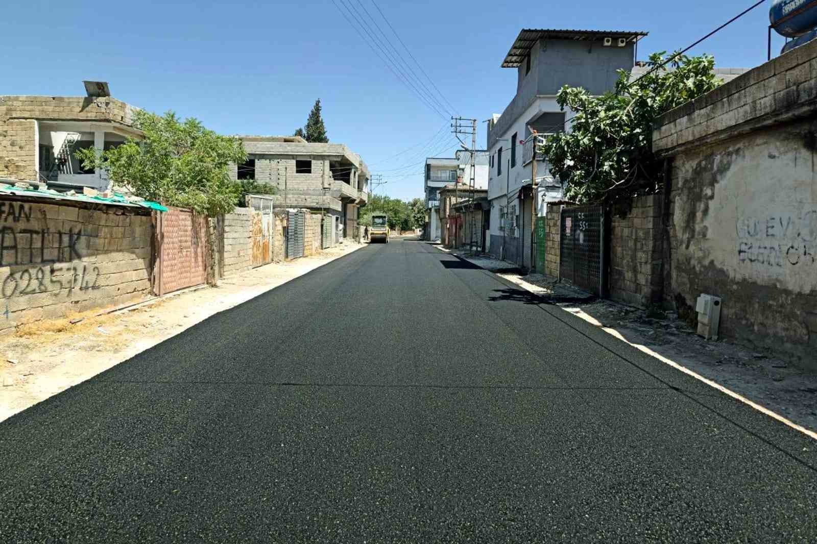 ARABAN’DA 3 MAHALLEDE YOL YENİLEME ÇALIŞMALARI TAMAMLADI