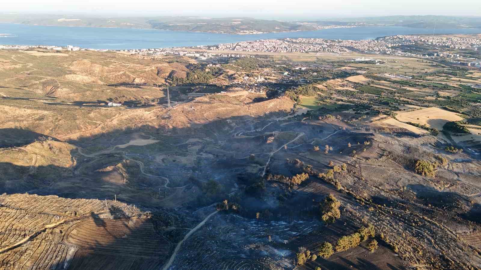 ÇANAKKALE’DEKİ YANGINDA YANAN ALANLAR DRON İLE GÖRÜNTÜLENDİ