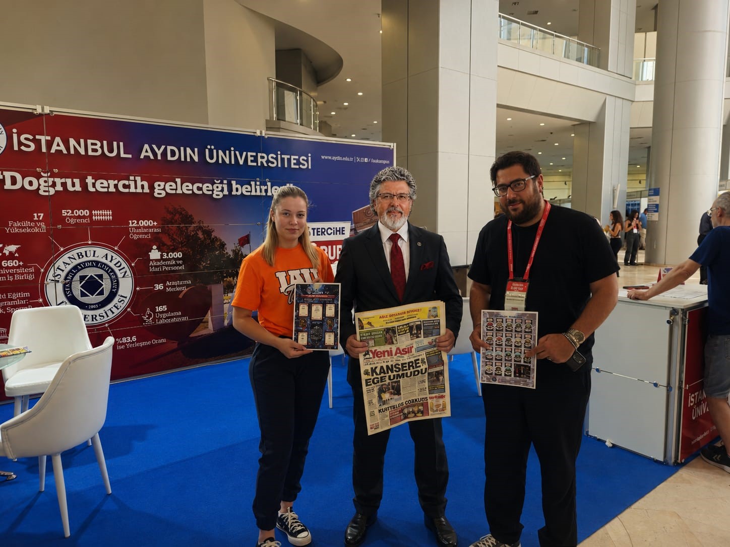 KARYA FARMA HBX AR-GE AKADEMİ, İZMİR’DEKİ TERCİH FUARINDA TANITIM YAPTI