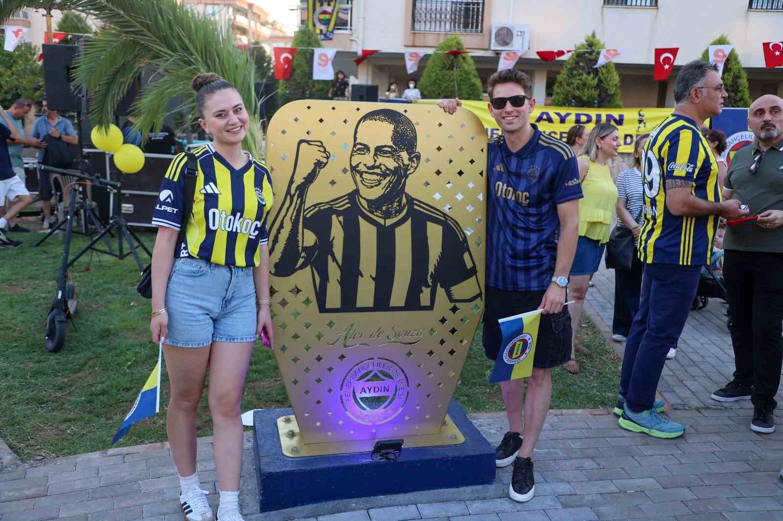 EFELER’DE FENERBAHÇELİLER PARKI AÇILDI