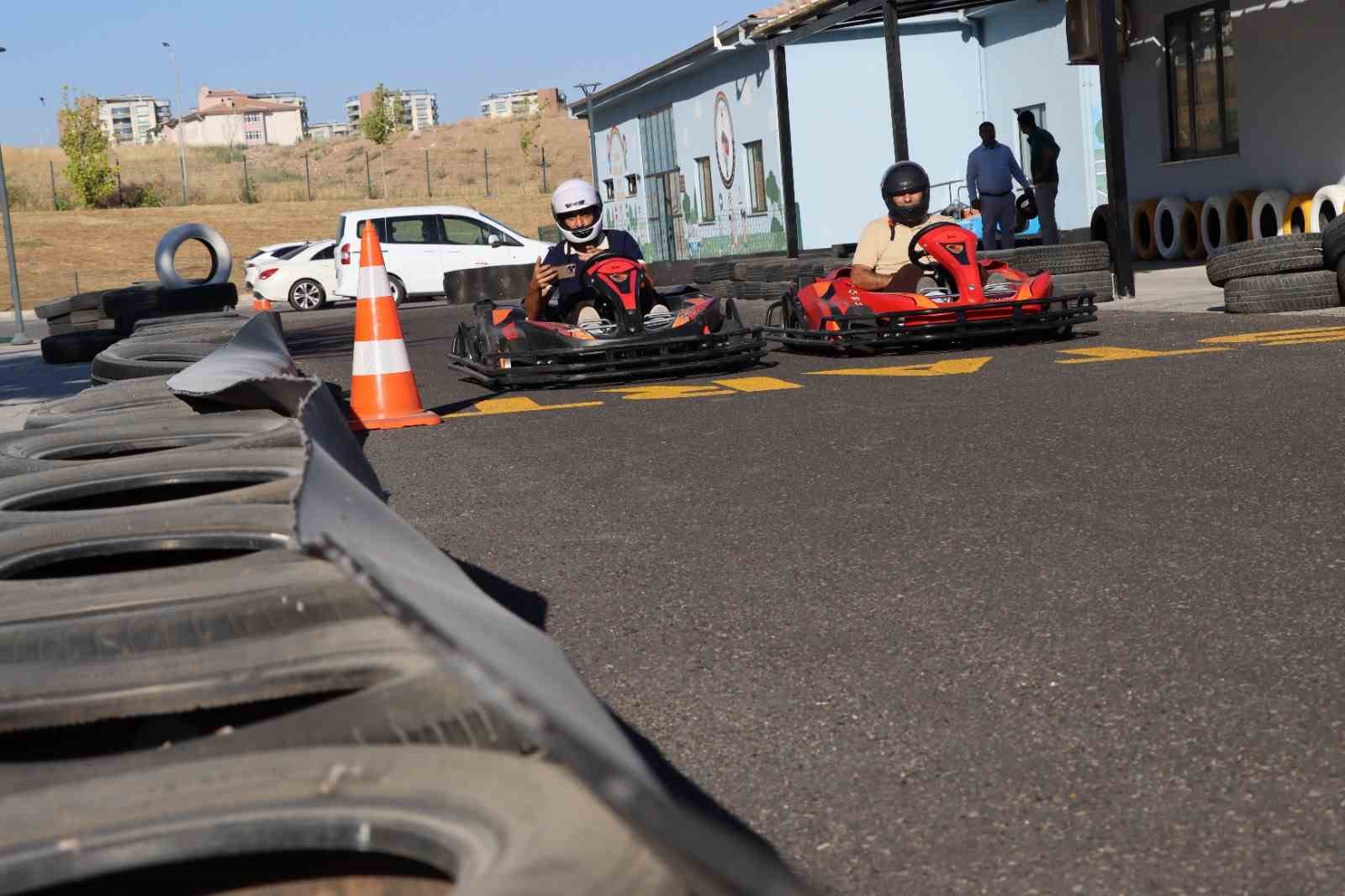 ŞANLIURFA’DA HIZ TUTKU VE ADRENALİN AYNI PİSTTE BULUŞUYOR