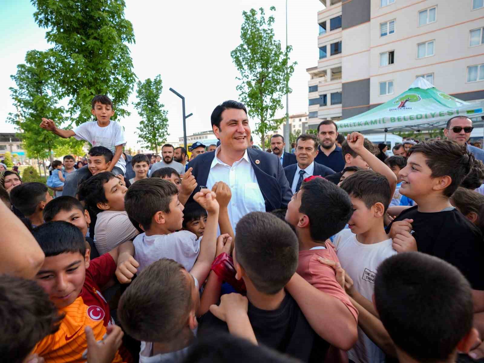 ŞEHİTKAMİL’DE ÇOCUK ŞENLİĞİ BAŞLIYOR