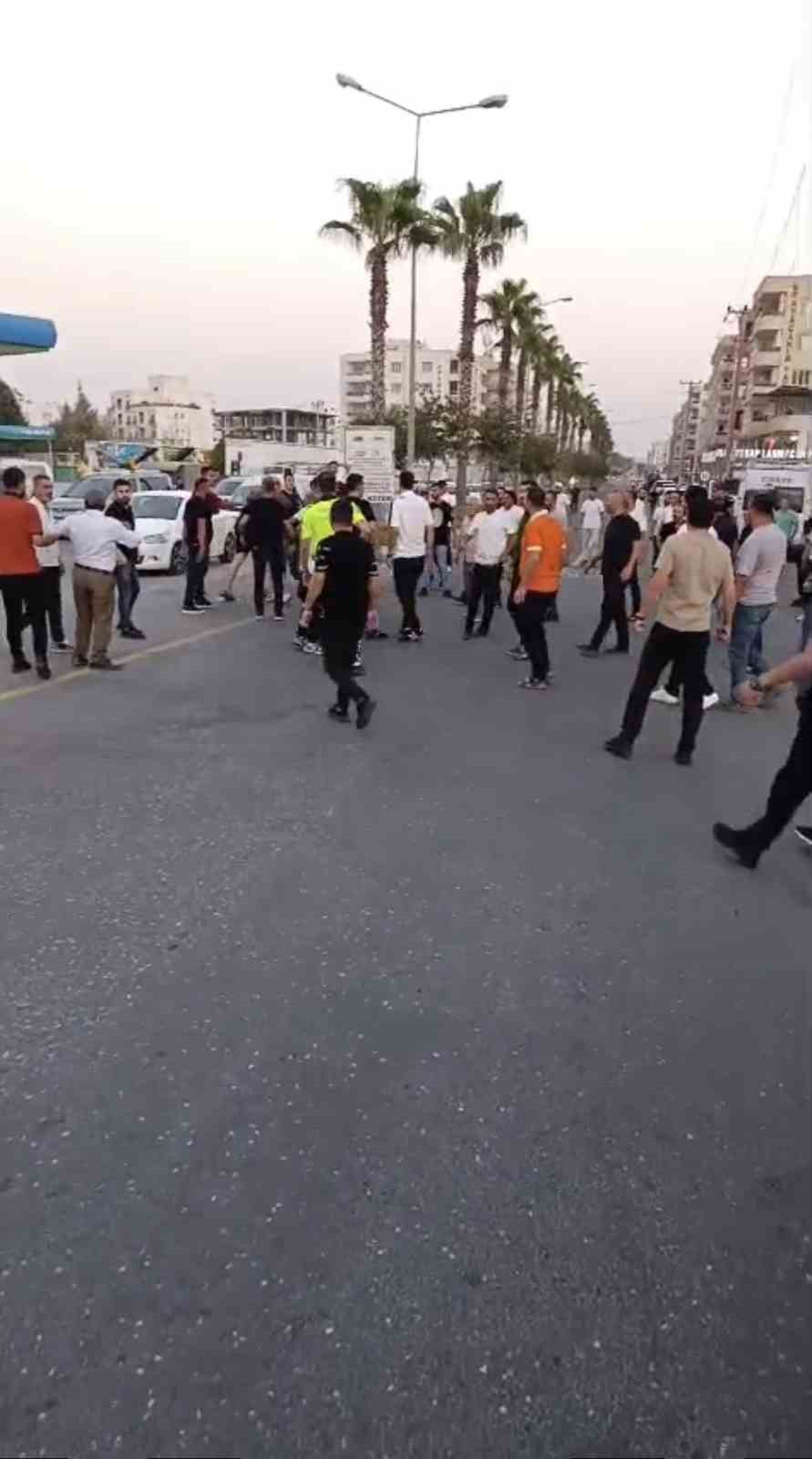 MARDİN’DE İKİ GRUP ARASINDAKİ KAVGADA 2 KİŞİ YARALANDI