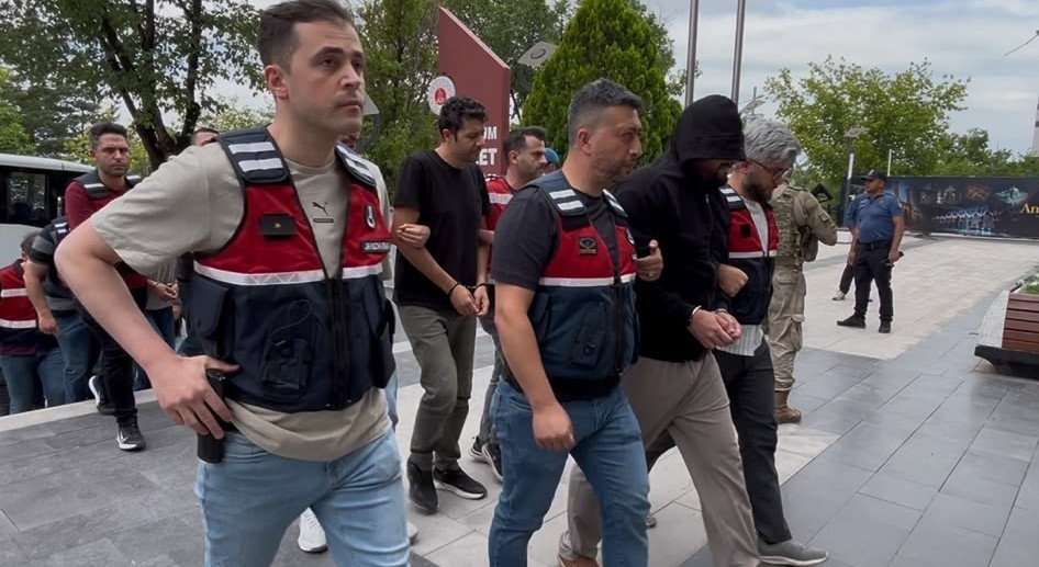 GÜLİSTAN DOKU SORUŞTURMASINDA TUTUKLANAN 4 POLİS CEZAEVİNE SEVK GÖNDERİLDİ
