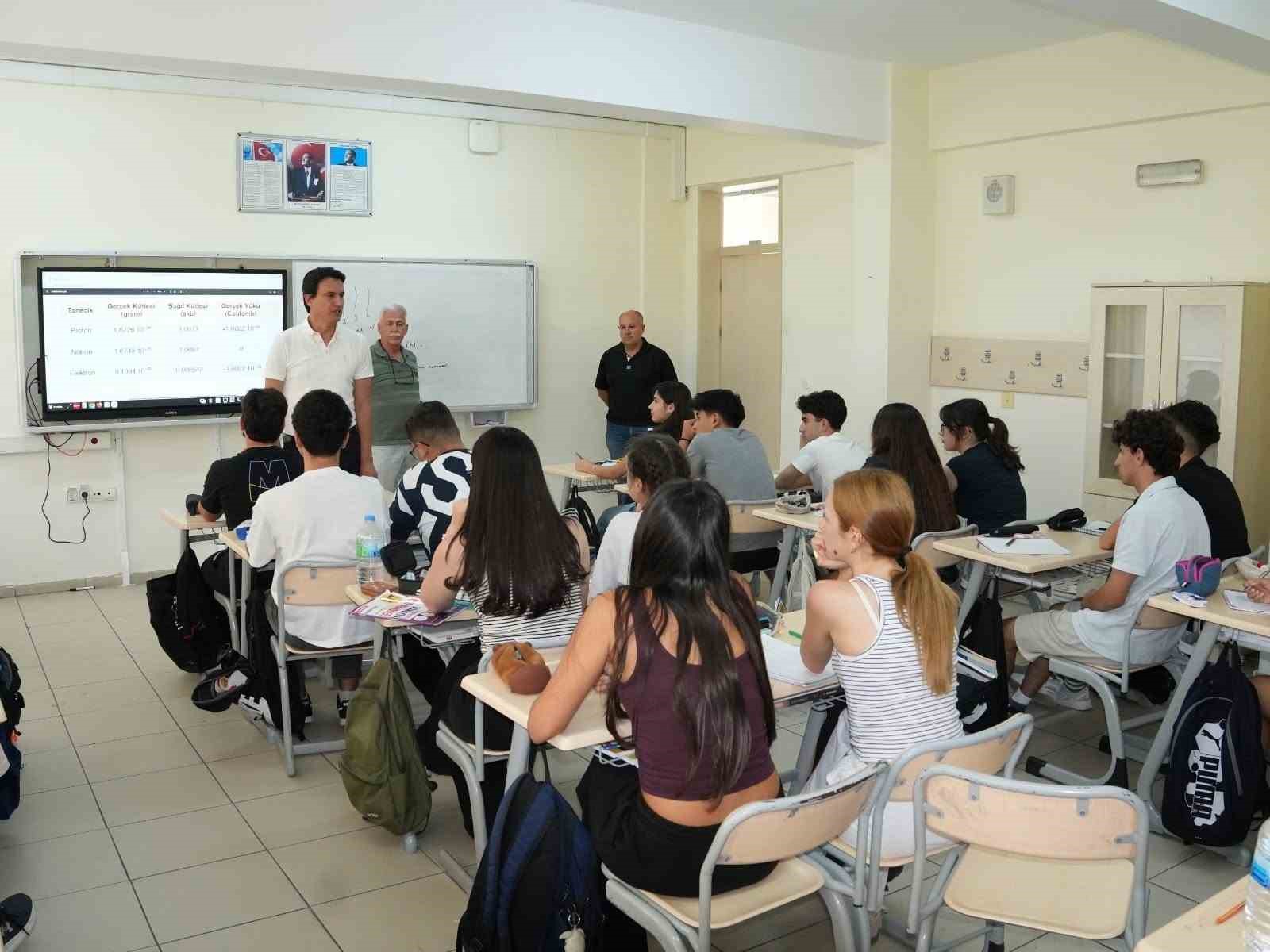 KÖYCEĞİZ FEN LİSESİ’NDE YAZ DÖNEMİ KURSLARI AÇILDI