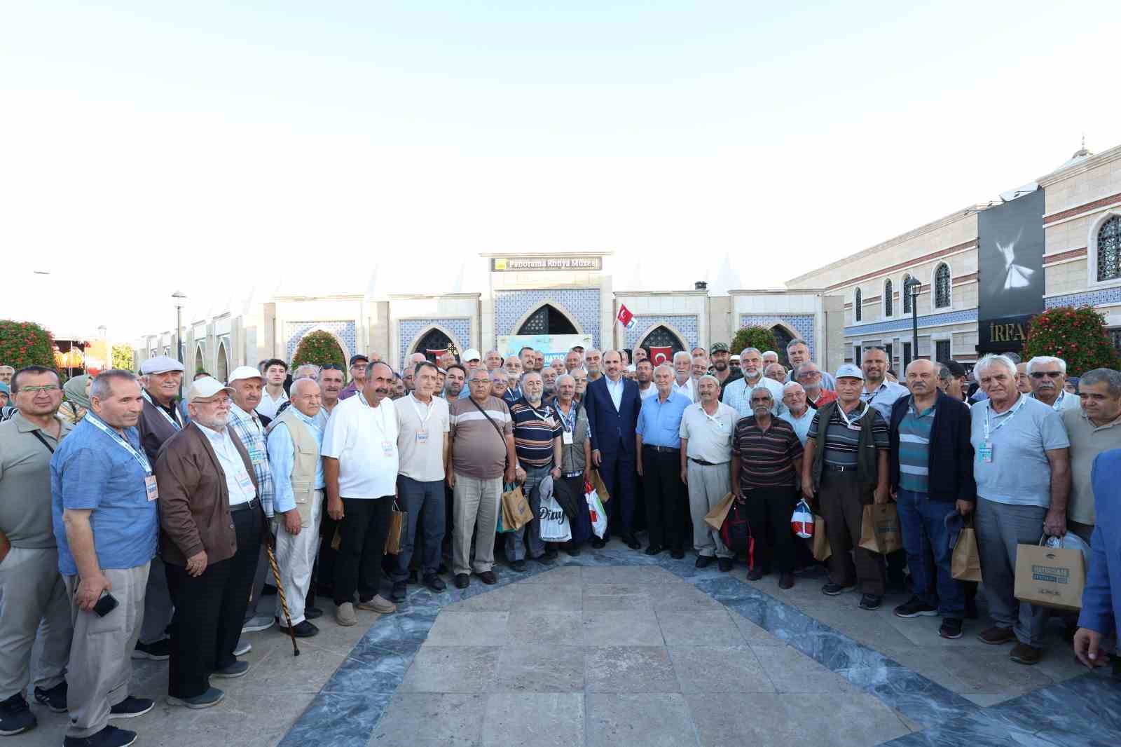 KONYA BÜYÜKŞEHİR’İN EMEKLİLERE "HATIRDAN HATIRAYA KÜLTÜR TURLARI" SÜRÜYOR