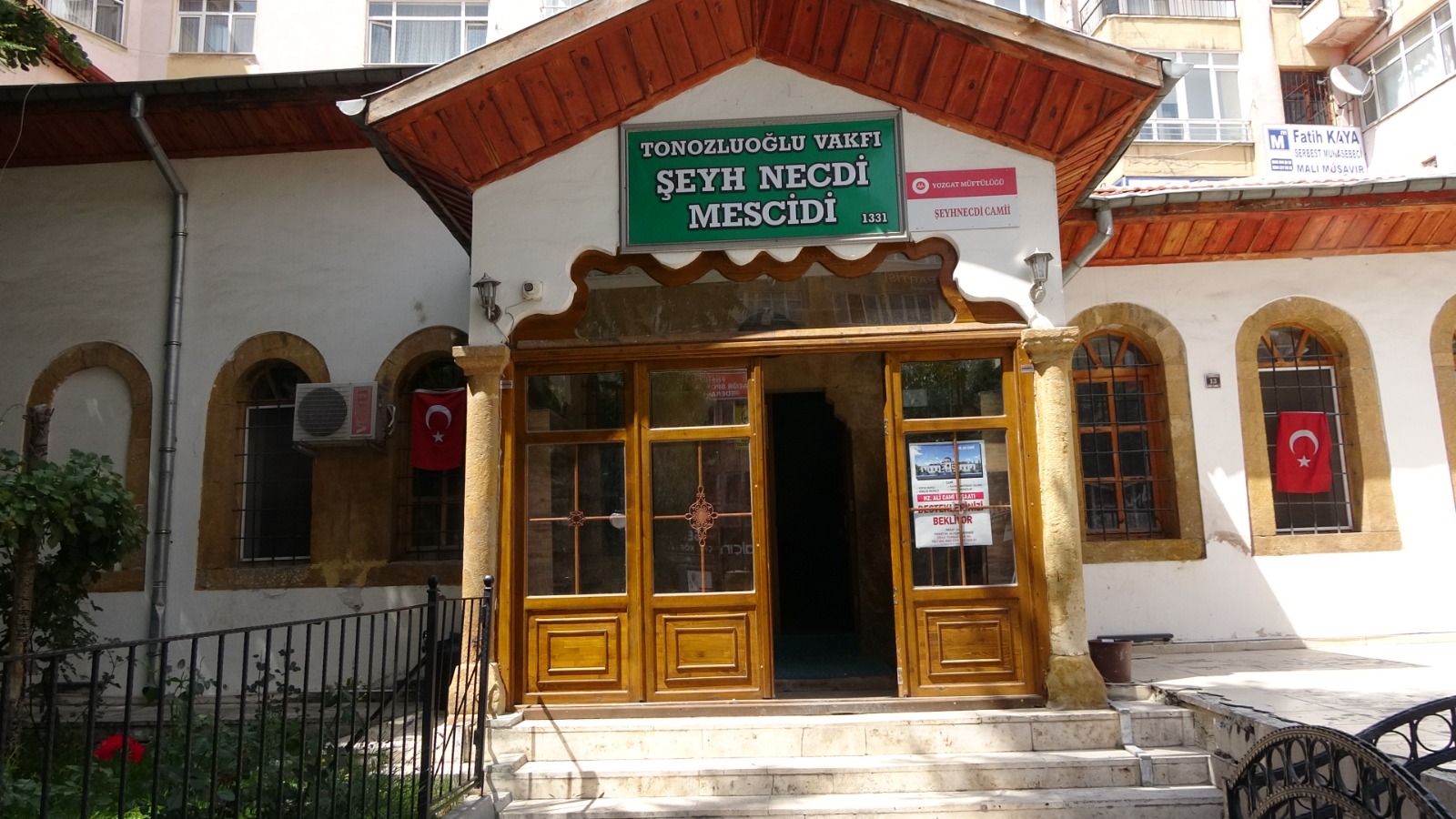 ŞEYH NECDİ MESCİDİ ASIRLIK TARİHİYLE GELENEKSELİNİ GÜNÜMÜZE TAŞIYOR